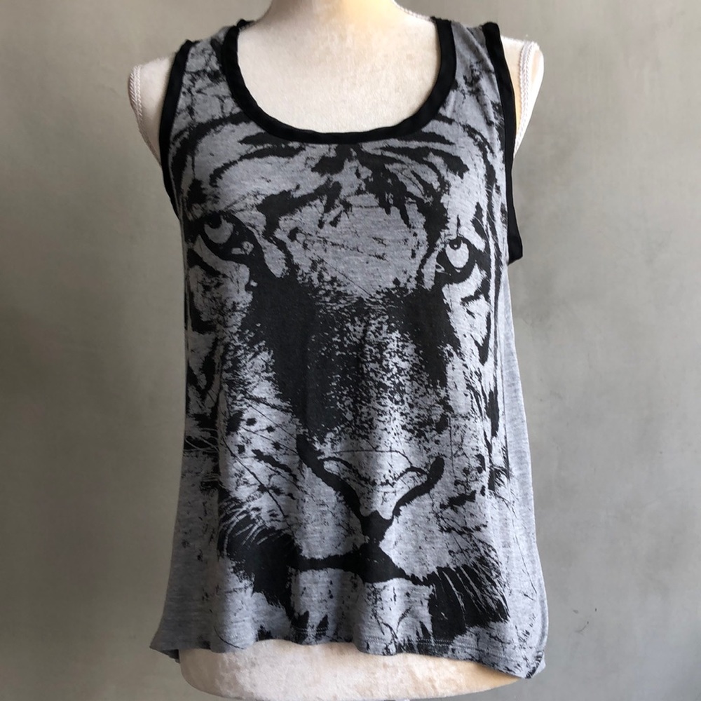 My Tiger Tee from Jenna Jameson Size Large